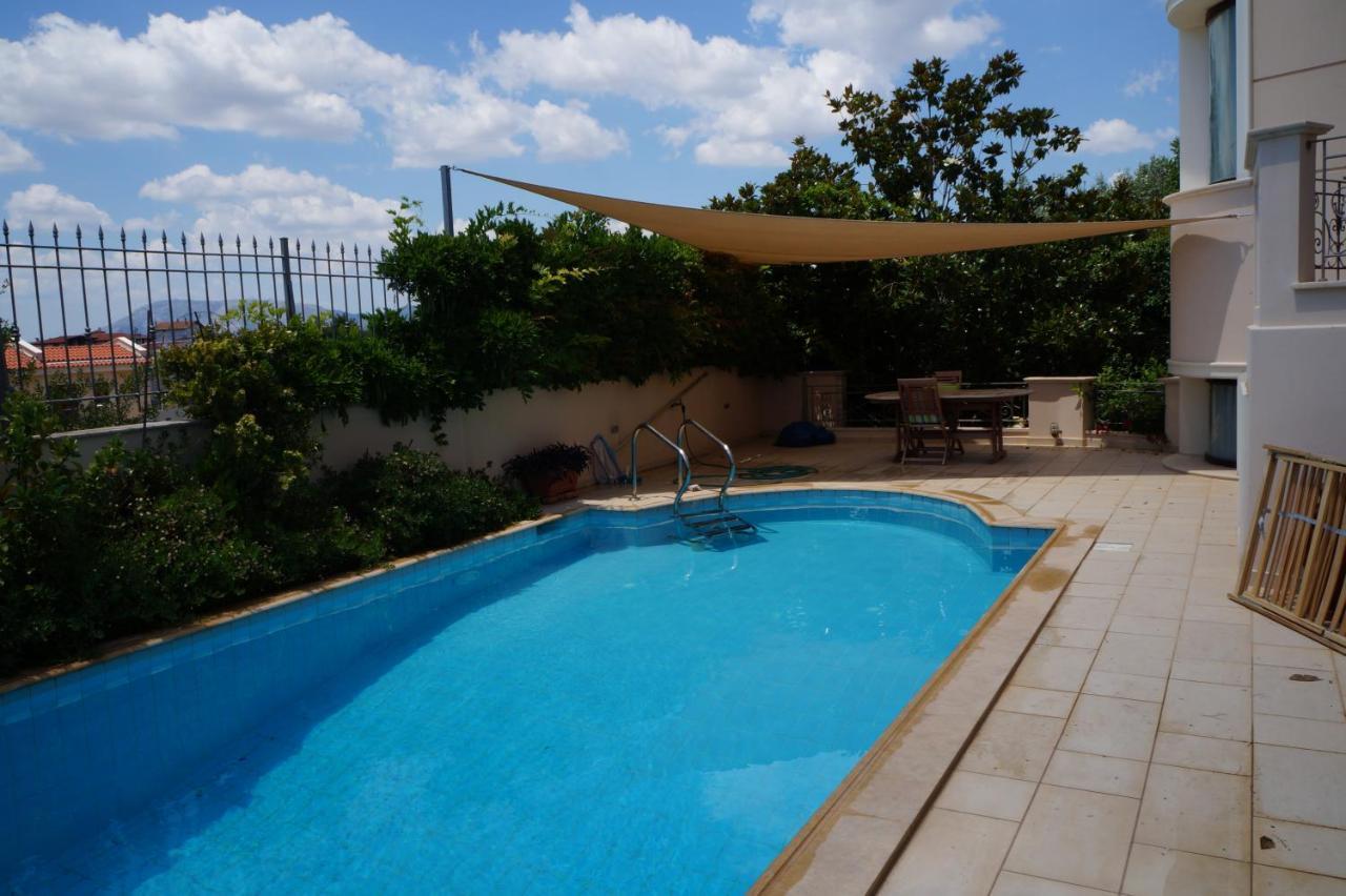 Apartment With A Garden, Bbq, Swimming Pool And Jacuzzi Dhráfi Extérieur photo
