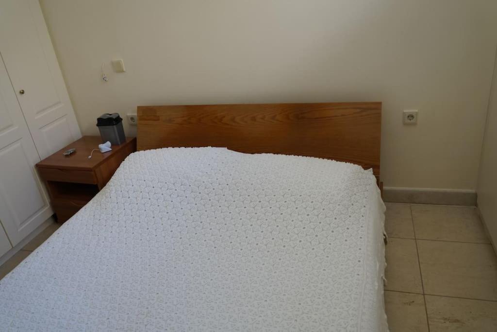 Apartment With A Garden, Bbq, Swimming Pool And Jacuzzi Dhráfi Extérieur photo